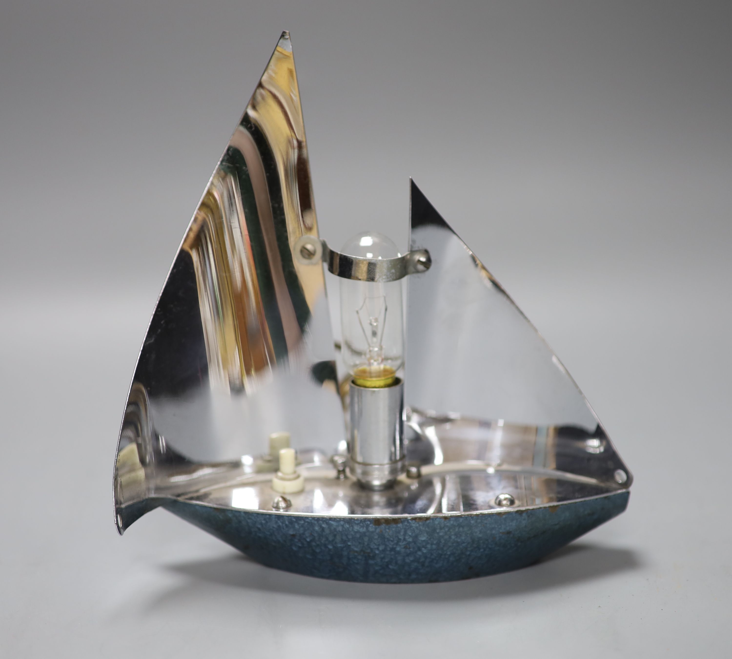 An Art Deco ship table lamp, height 22cm